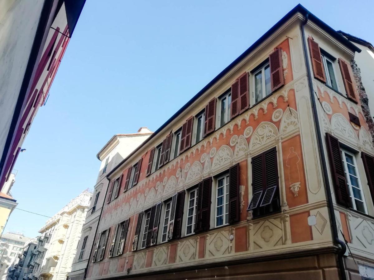 Mistrangelohome 3 - Appartamento In Pieno Centro Savona Exterior photo